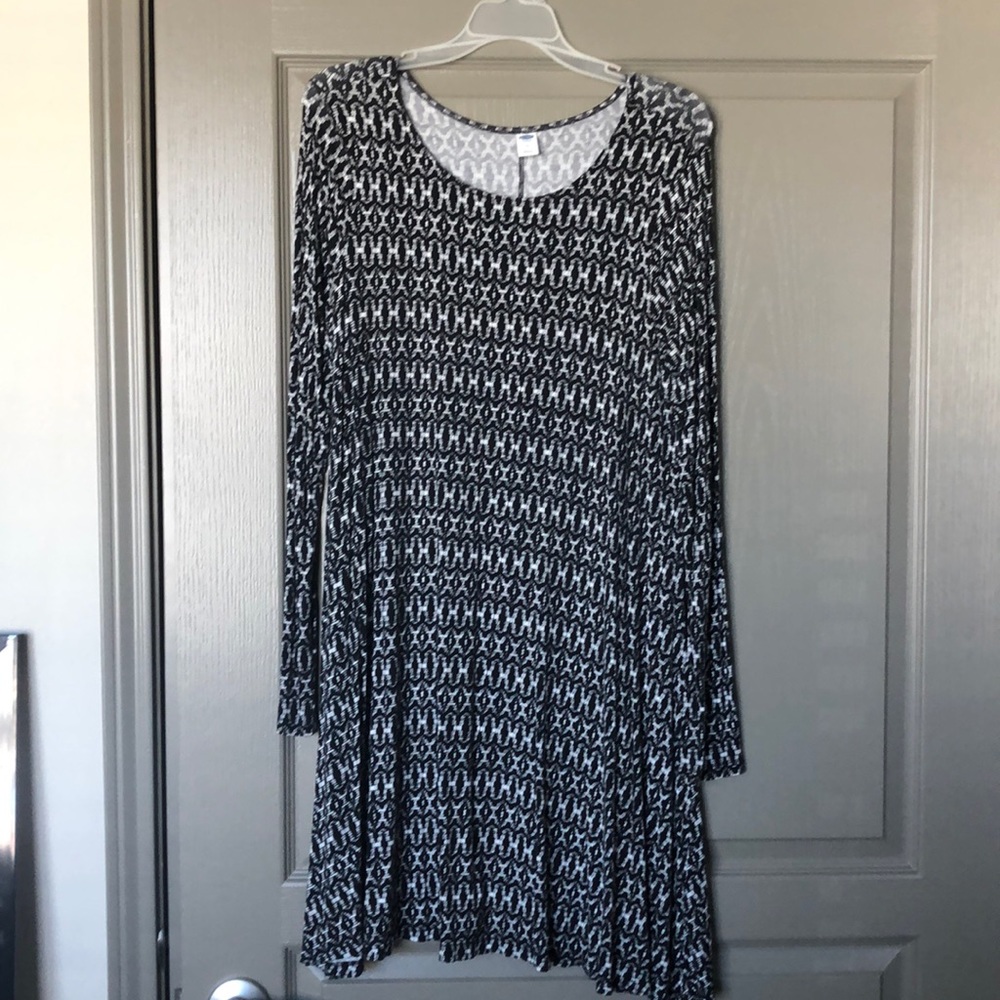 Long sleeve swing dress